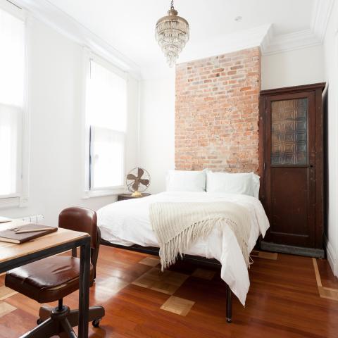 townhouse, traditional, light, airy, fireplace, garden, 