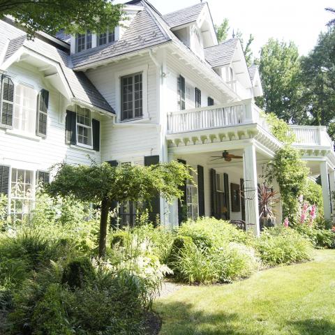 suburban, sunroom, garden, 