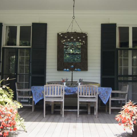 suburban, sunroom, garden, 