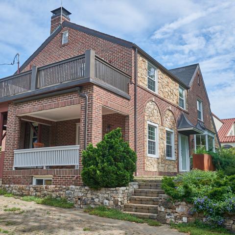 suburban, contemporary, fireplace, deck, 