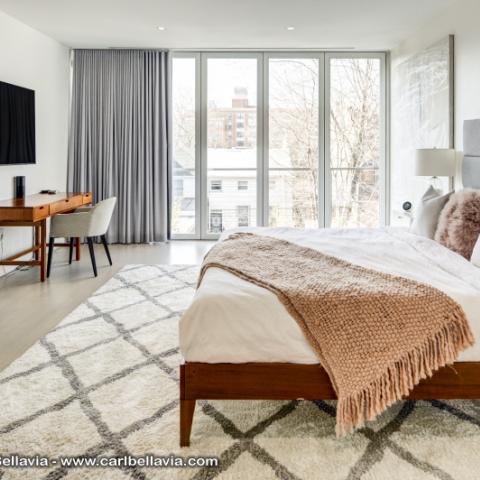 townhouse, contemporary, modern, light, white, glass, bathroom, kitchen, 