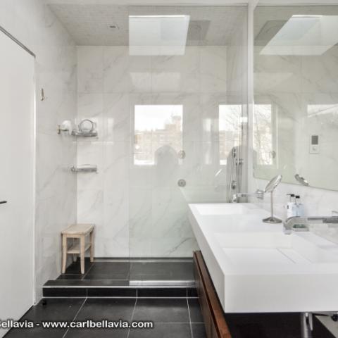 townhouse, contemporary, modern, light, white, glass, bathroom, kitchen, 