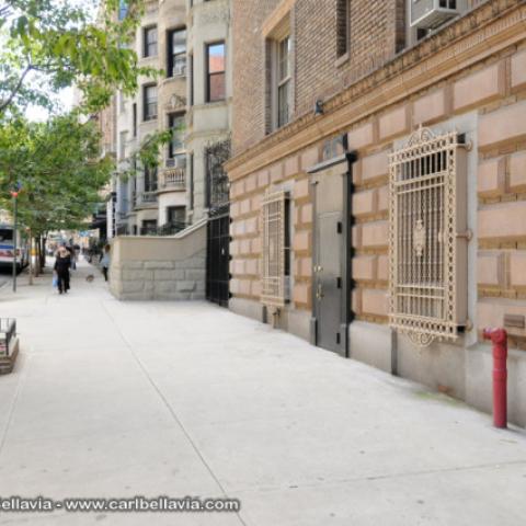 upscale, opulent, grand, traditional, townhouse, mansion, 