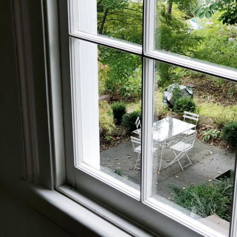 suburban, white, light, airy, traditional, contemporary, porch, 