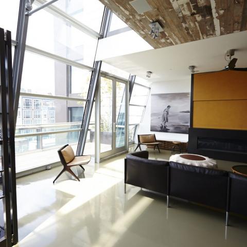 modern, contemporary, upscale, glass, light, penthouse, 