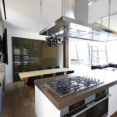 modern, contemporary, upscale, glass, light, penthouse, 