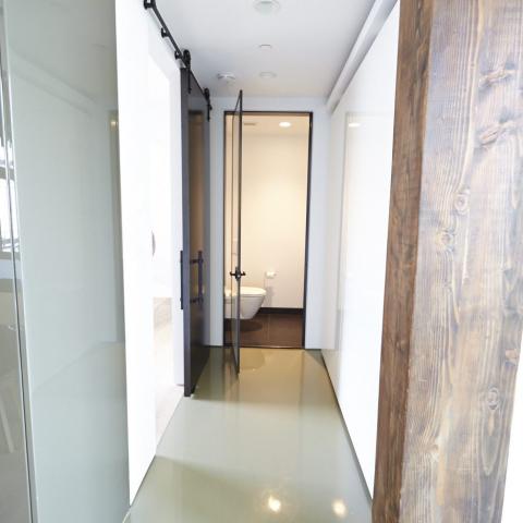 modern, contemporary, upscale, glass, light, penthouse, 