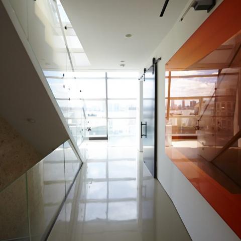 modern, contemporary, upscale, glass, light, penthouse, 