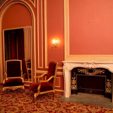 theater, ornate, upscale, 