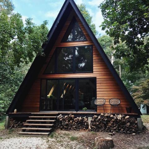 cabin, wooded, deck, rural, country, 