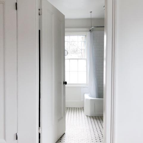 suburban, white, light, airy, traditional, contemporary, porch, 