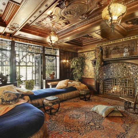 bohemian, eclectic, upscale, ornate, traditional, pool table, 