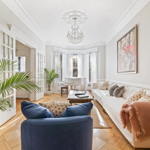 brownstone, townhouse, contemporary, light, 