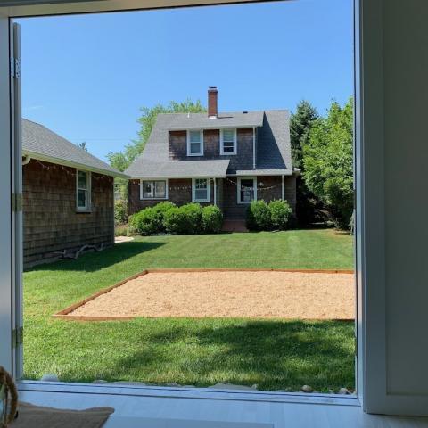 Hamptons, shingled, contemporary, airy, white, 