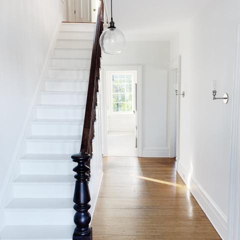 suburban, white, light, airy, traditional, contemporary, porch, 