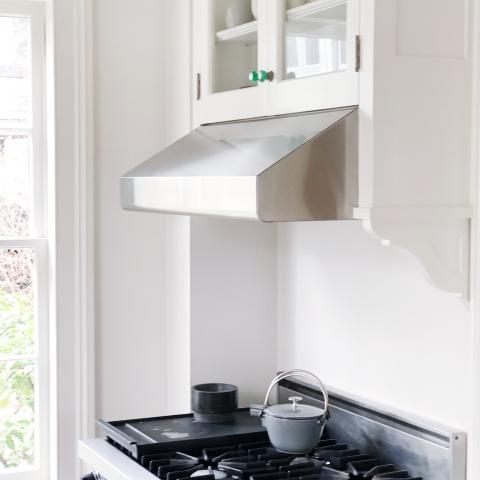 suburban, white, light, airy, traditional, contemporary, porch, 