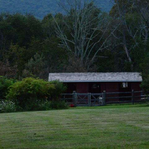 farm, farmhouse, barn, pool, field, fireplace, traditional, deck, patio, 