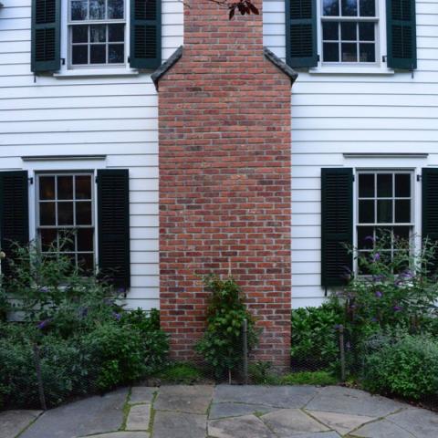 farm, farmhouse, barn, pool, field, fireplace, traditional, deck, patio, 