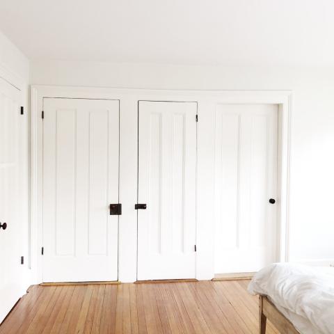 suburban, white, light, airy, traditional, contemporary, porch, 