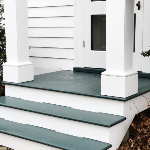 suburban, white, light, airy, traditional, contemporary, porch, 