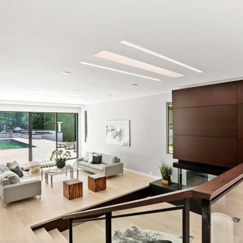 modern, light, airy, pool, kitchen, 