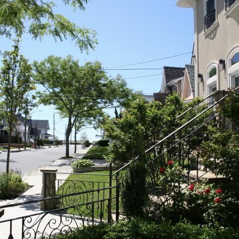 contemporary, pool, bathroom, kitchen, staircase, 