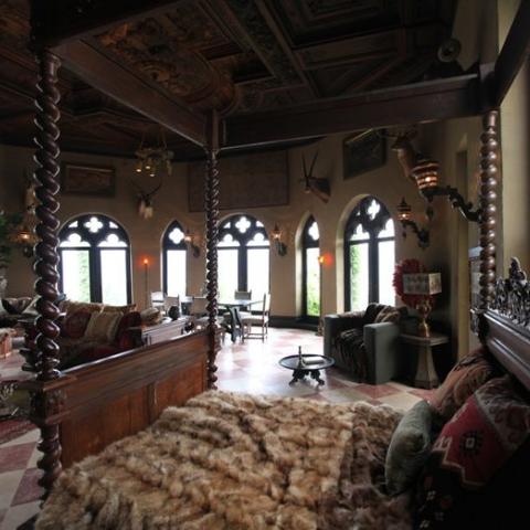 bohemian, eclectic, upscale, ornate, traditional, pool table, 