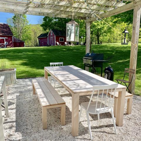 farm, farmhouse, barn, wooded, traditional, contemporary, 