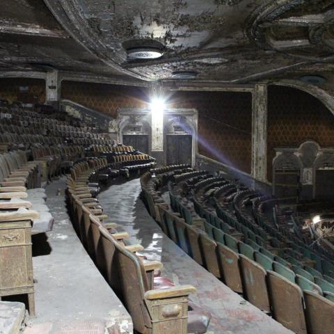 theater, distressed, 