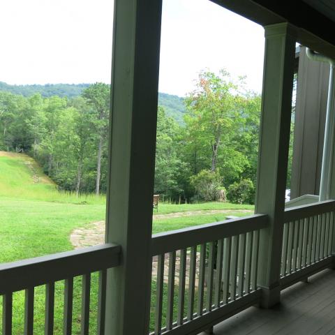 rural, wooded, porch, kitchen, bathroom, 