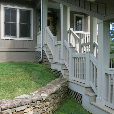 rural, wooded, porch, kitchen, bathroom, 