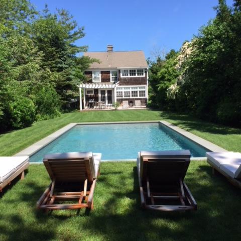 Hamptons, contemporary, shingled, white, light, kitchen, bathroom, pool, 