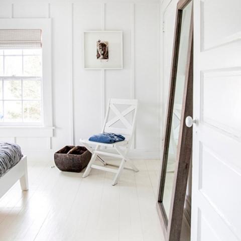 Hamptons, contemporary, shingled, white, light, kitchen, bathroom, 