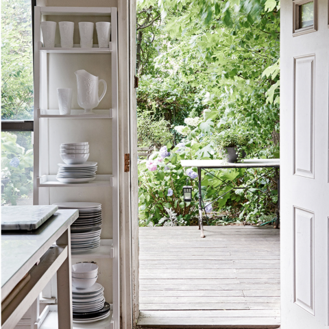 brownstone, townhouse, contemporary, modern, white, light, bathroom, kitchen, 