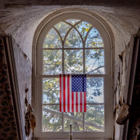 empty room, distressed, farmhouse, wallpaper, textured walls, 