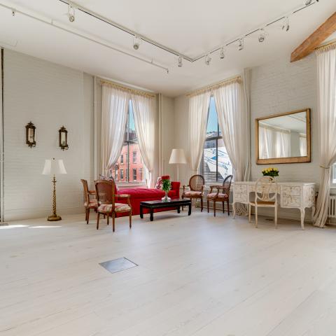 loft, upscale, piano, light, kitchen, bathroom, 