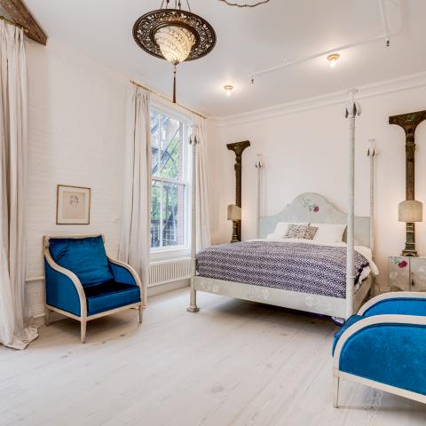 loft, upscale, piano, light, kitchen, bathroom, 
