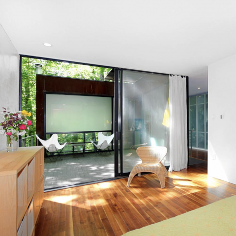 modern, contemporary, light, airy, wooded, 