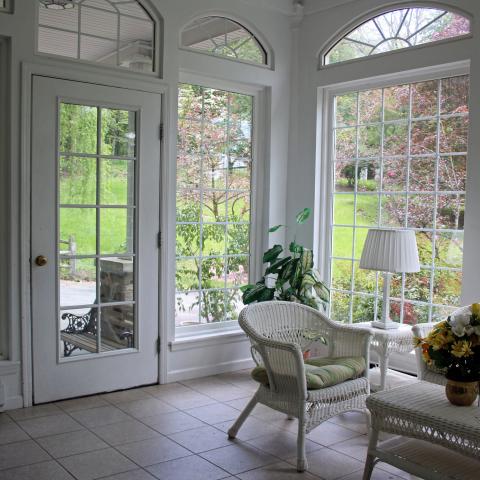 farmhouse, white, traditional, contemporary, kitchen, bathroom, pool, porch, garden, barn, 