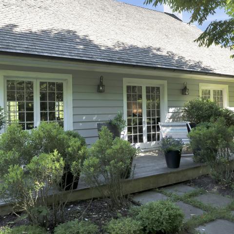 Hamptons, contemporary, bathroom, kitchen, horse, light, 