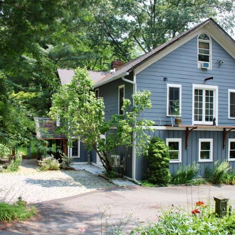 farmhouse, white, traditional, contemporary, kitchen, bathroom, pool, porch, garden, barn, 