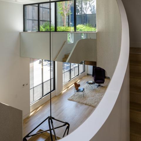 townhouse, modern, glass, light, rooftop, staircase, white, 