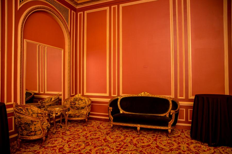 theater, ornate, upscale, 