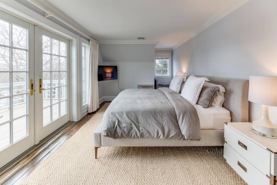 Hamptons, contemporary, light, pool, kitchen, patio, terrace, 