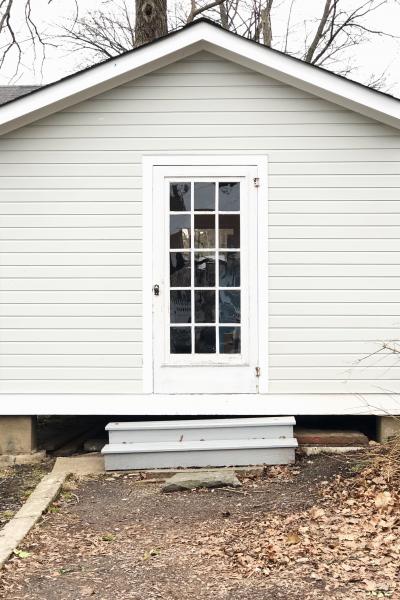 suburban, white, light, airy, traditional, contemporary, porch, 