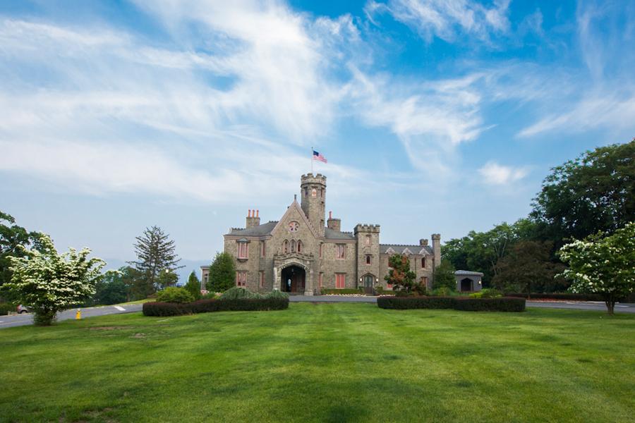 castle, traditional, pool, lawn, mansion, golf, 