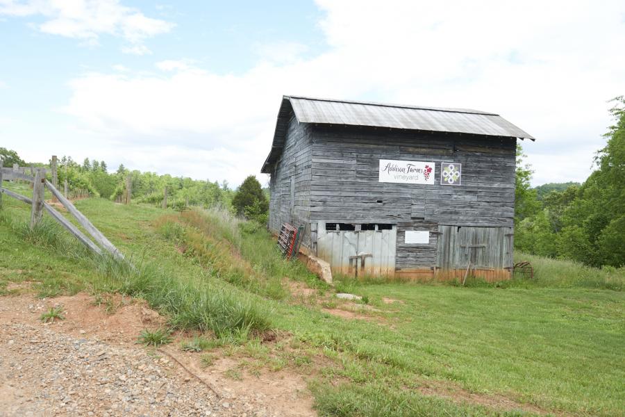 farm, farmhouse, field, water, pond, rural, stone, barn, Asheville, 