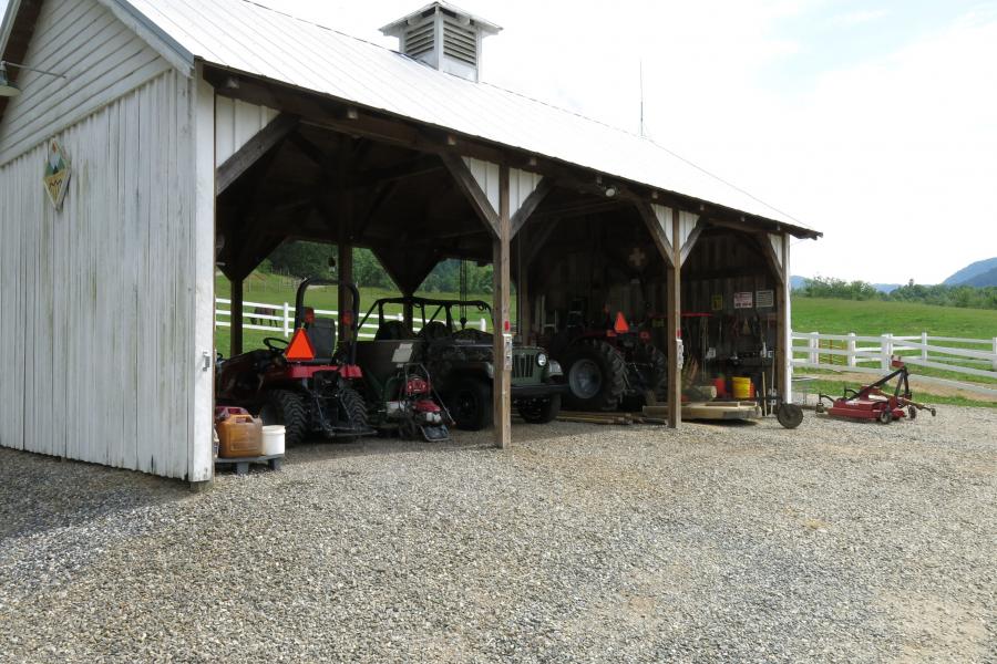 farm, farmhouse, field, water, pond, rural, stone, barn, Asheville, 