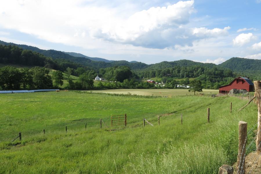 farm, farmhouse, field, water, pond, rural, stone, barn, Asheville, 