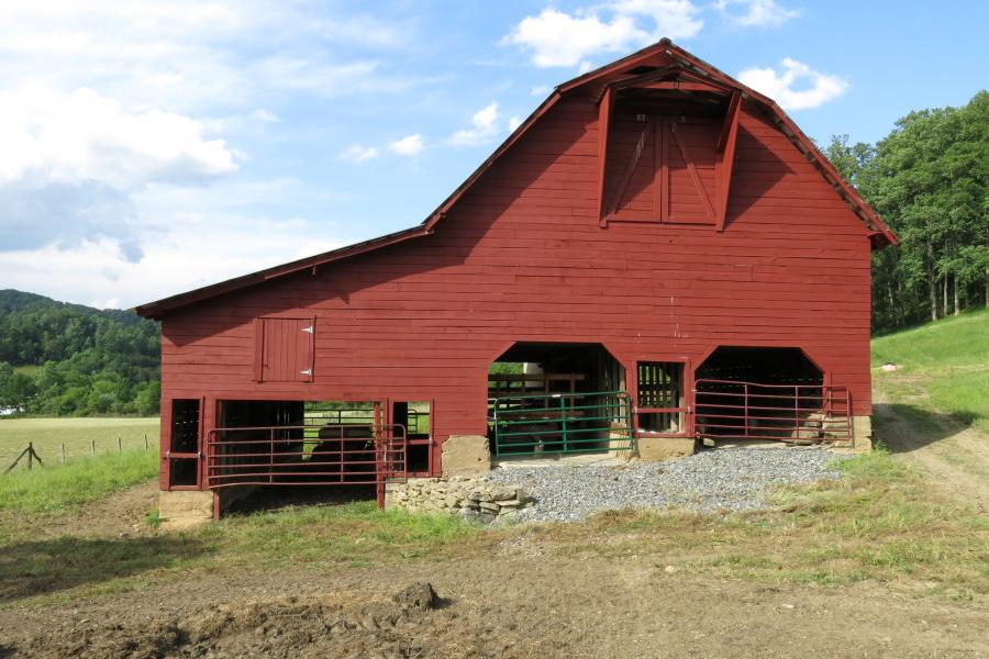 farm, farmhouse, field, water, pond, rural, stone, barn, Asheville, 